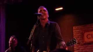 Watch Everclear Queen Of The Air video