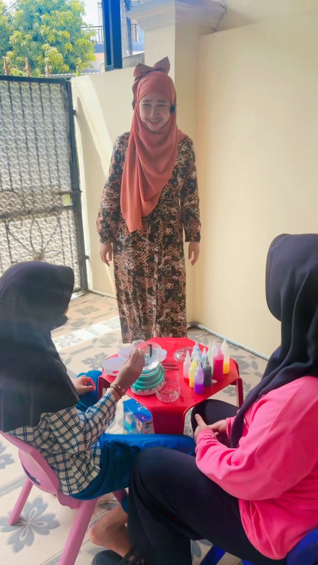 SERUNYA MAIN MASAK MIE BARENG BUNDA DIJAH