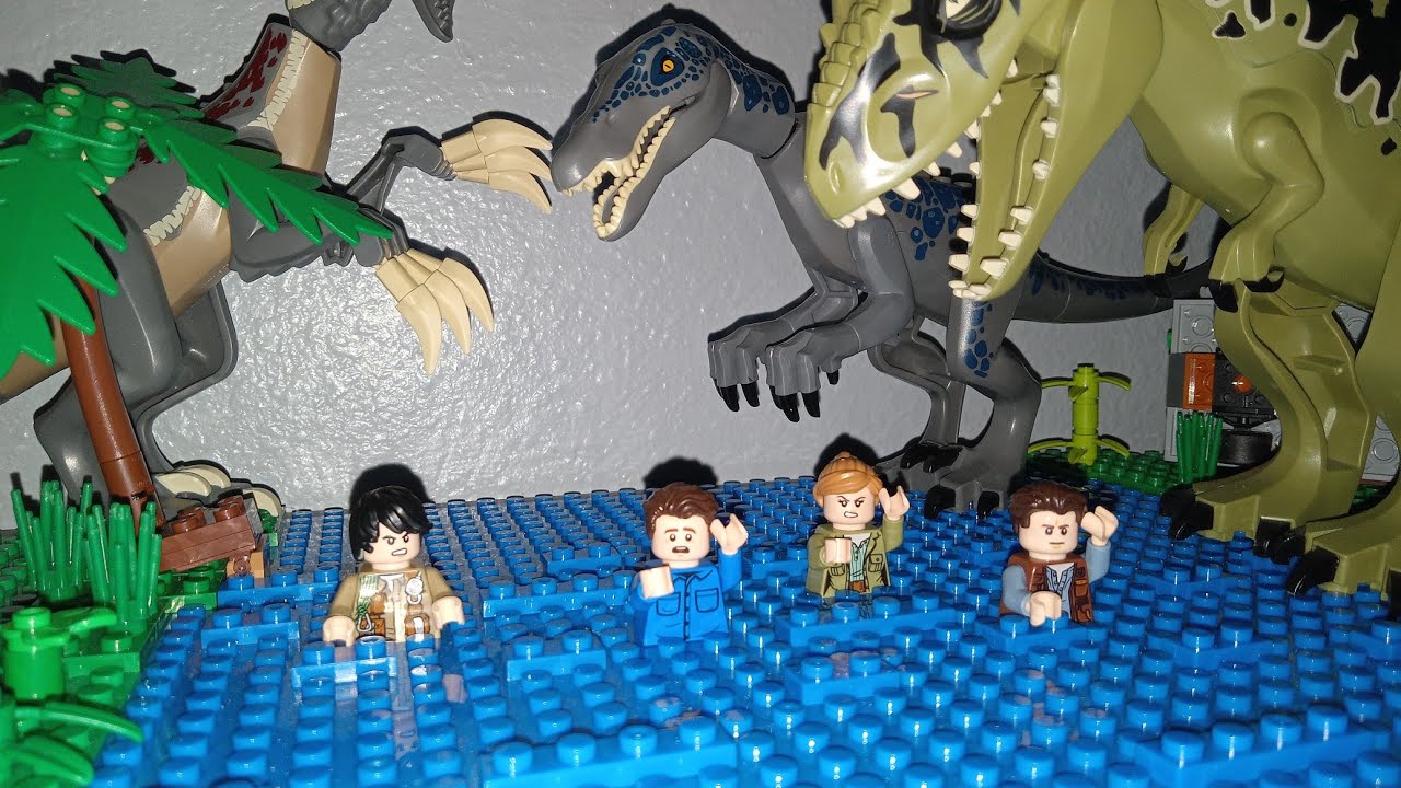 Building a Huge Jurassic World MOC (LEGO)