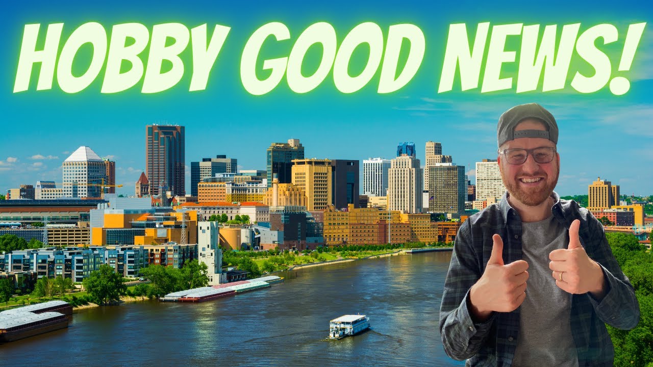 I Walked to the 2025 Minnesota Sports Card Show & EVERYONE WAS BUYING!!!