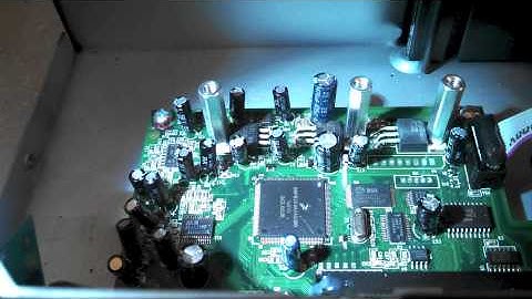 Demonstration of and solution to an intermittent problem with a Line 6 Spider III amplifier