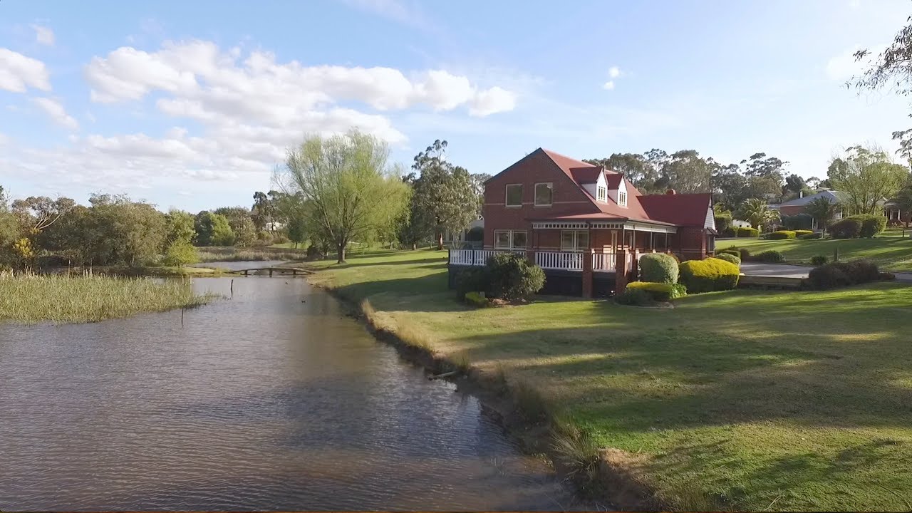 12A Oaks Court, Lysterfield South Barry Plant Rowville YouTube