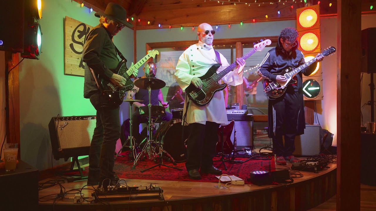 The Spectre of Surf @ Strange Duck Brewing