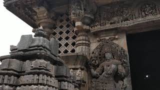 Halebidu Hoysaleshwara and Kedareshwara temples.
ಹಳೇಬೀಡು - ಕರ್ನಾಟಕದ ಪ್ರಮುಖ ಪ್ರವಾಸಿ ಸ್ಥಳಗಳಲ್ಲೊಂದು