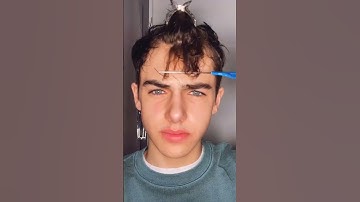 Kyle Thomas 💙 perming my hair!! 😎 result in next vid 🤞 think it’s actually gonna work this time.