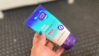 Clean And Clear Deep action Cream Wash for Acne and Spots Review |