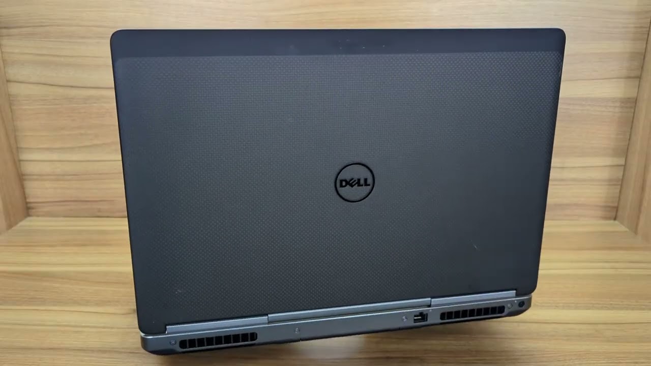 Купить мобильную рабочую станцию Dell Precision 7720 / 17.3