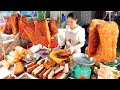 단돈 800원! 하루에 돼지고기만 500kg 파는 미녀 사장님! 바삭한 돼지고기 써는 스킬 / Roast pork chopping skill | Vietnam street food