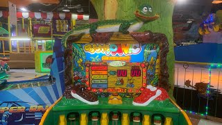 Ready to nostalgia? From arcade machines to retro games, game center is full of childhood memories! screenshot 1