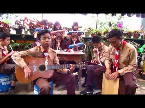 Yamko Rambe Yamko - Ansambel Campuran