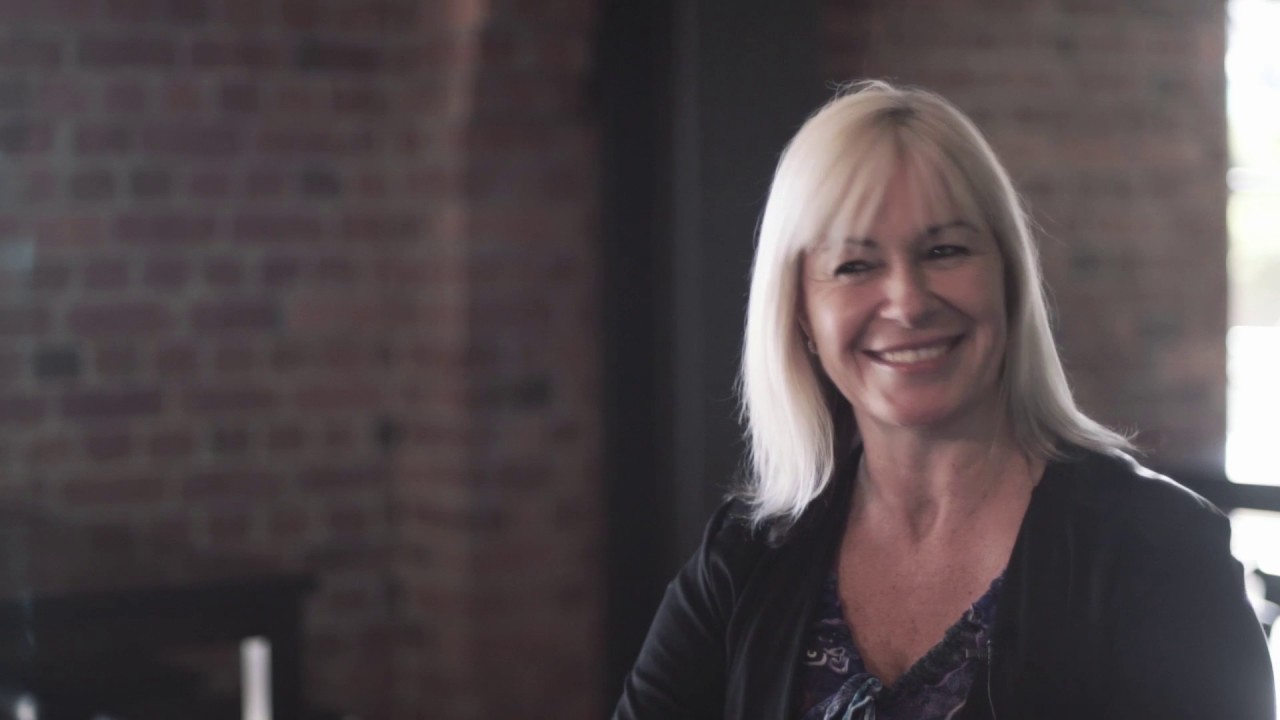 Robyn Bond – Tall Poppy Real Estate Business Partner & Sales Consultant – Hutt Valley