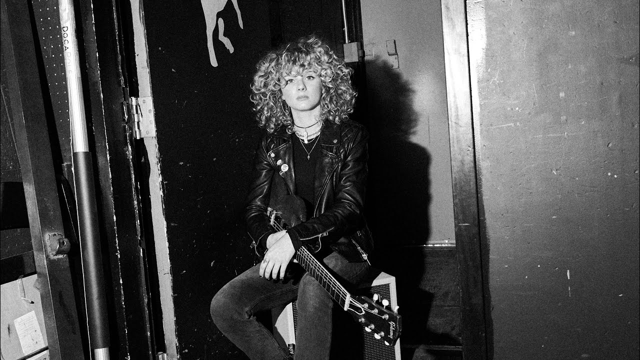 Playing the new Gibson Falcon 5 amp! Recorded at RCA studio B