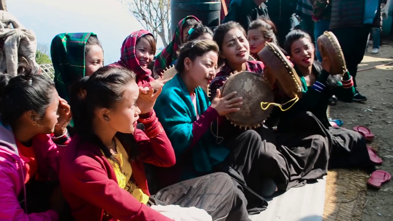 Live typical Nepali song (Chudka) by talented girls from Dhading, Nepal ...