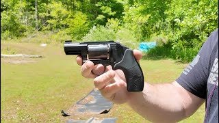 This revolver proves S&W has Q.C. problems!