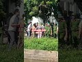 Lại ra đường ở rồi.Chán nhỉ.