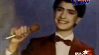 Video thumbnail of "MAHSUN KIRMIZIGUL sevdigim1986nergis cobadin"