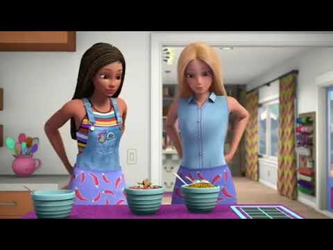 Barbie: It Takes Two - Packing, Taste testing chilli 🌶 \u0026 Roberts family exit