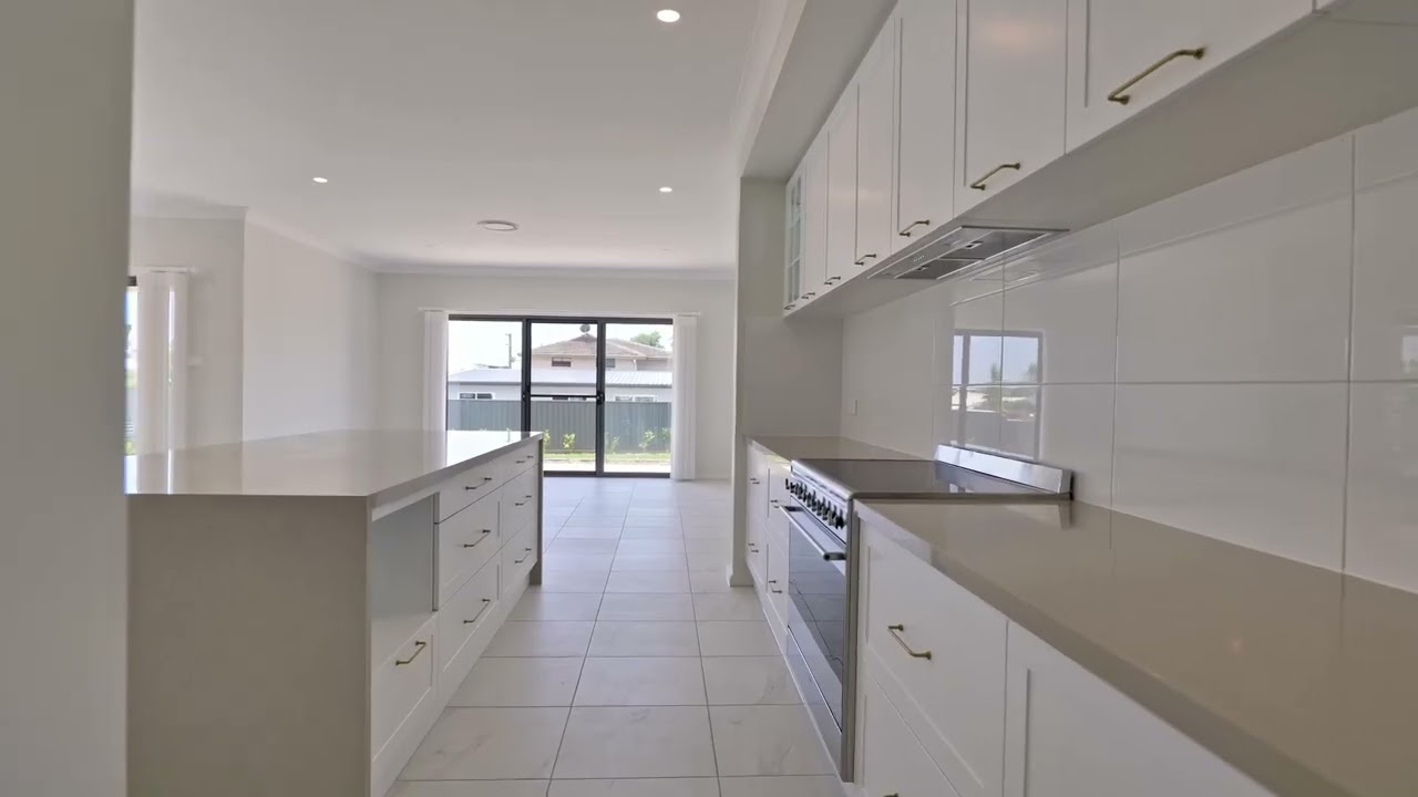 14 Campbell Avenue, The Entrance