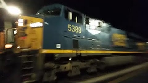 [CSX]5389 ES40DC-ES40DC Leads LO33-16 Intermodel In Fay NC Headed SB Pulling Hard On The #2