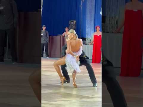 Letβs Twist Again ππΌπΊπΌπΆ