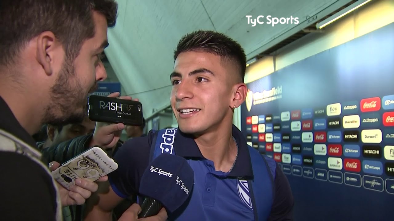 Juan Román Riquelme invitó a Thiago Almada a un asado y así lo cuenta video to gif
