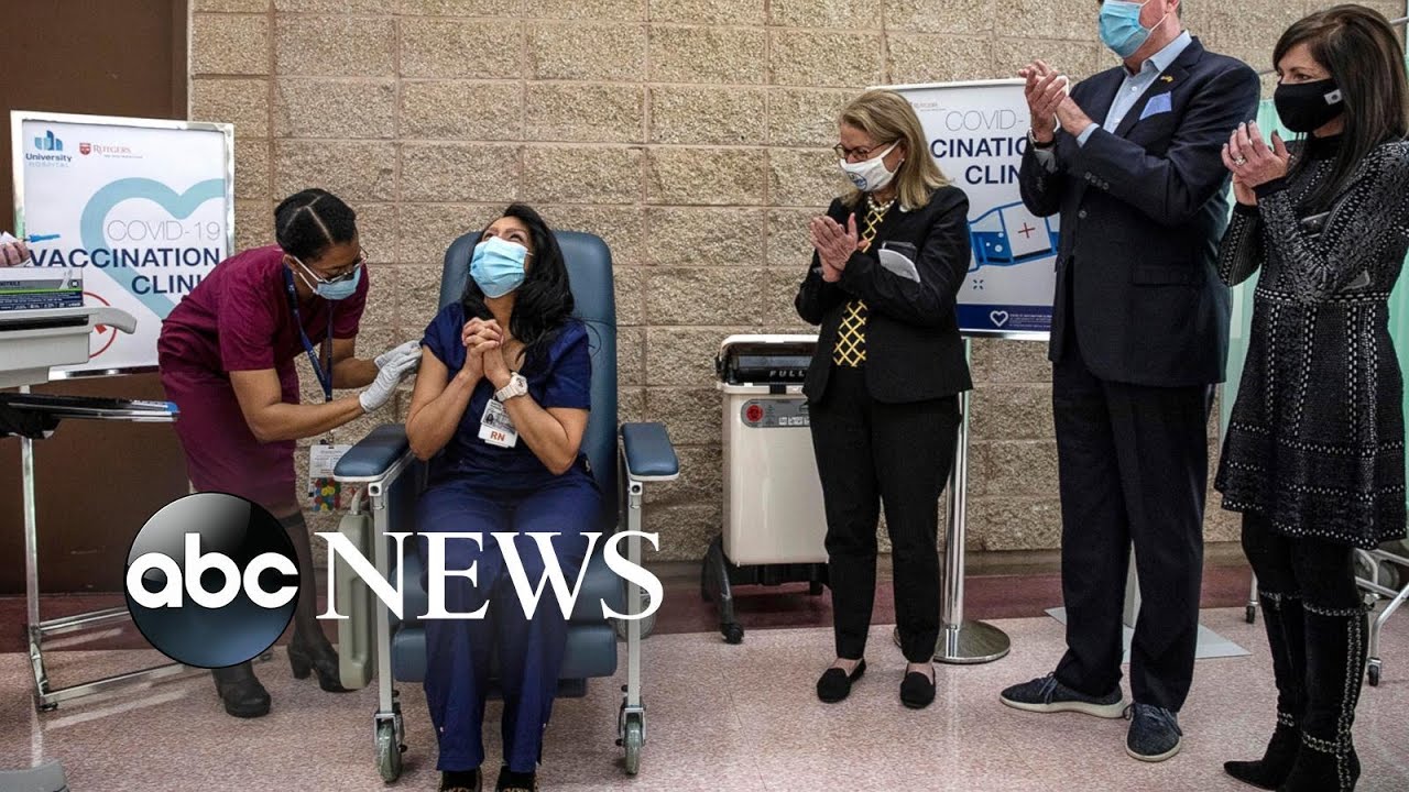 The COVID-19 vaccine, Electoral College votes, winter storm: Week in Photos