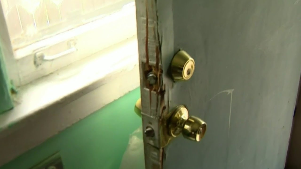 Man scares off would-be thieves with BB gun in Detroit's Boston Edison neighborhood