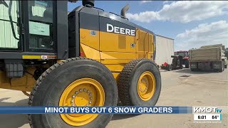 Minot buys out six of its snow graders, prepares new plans for winter