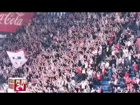Crvena Zvezda fans welcoming Olympiacos