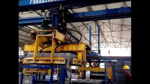 Fully automatic Concrete block stacker