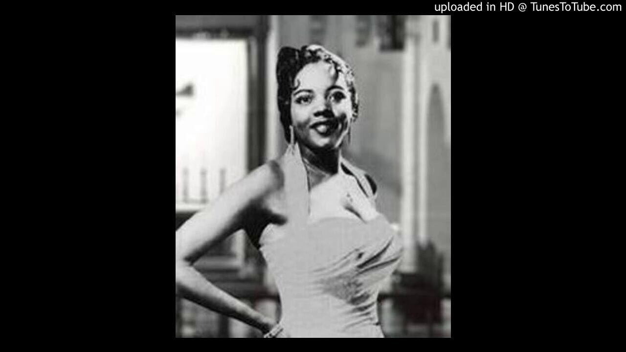 WYNONA CARR THE BALL GAME (1953) YouTube
