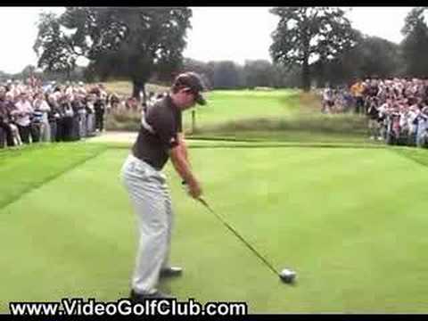 www.VideoGolfClub.com A video from the practice round at The Grove GC. All the big guys including Tiger Woods, Luke Donald, David Howell, Ernie Els, Vijay Singh, Stuart Appleby, Trevor Immelman, Johan Edfors, Henrik Stenson, Stewart Cink, Angel Cabrera, Sean O'Hair, Sergio Garcia, Retief Goosen swing and shoot the ball. Compare their techniques. --- Learn to play golf from the professionals www.VideoGolfClub.com --- ---