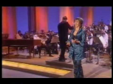 Lesley Garrett - Let The Bright Seraphim