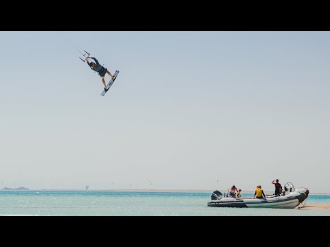 Wideo: Czy kitesurfing jest łatwiejszy niż windsurfing?