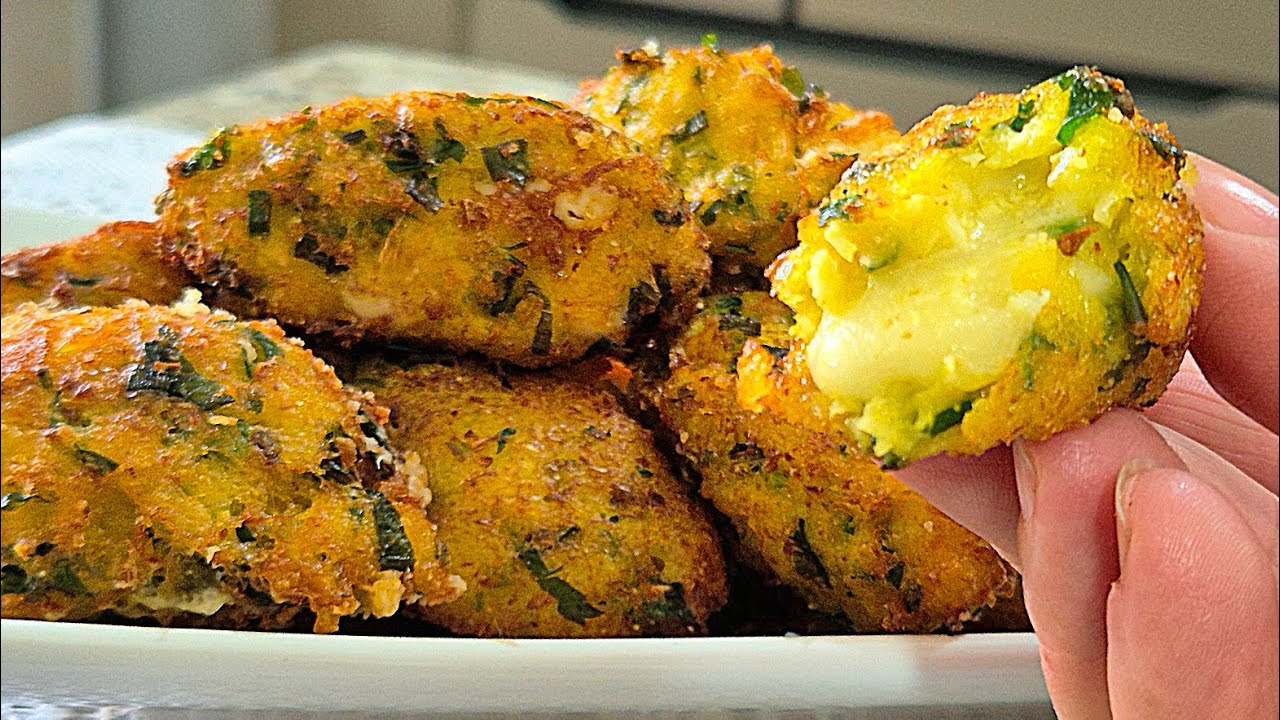BOLINHO de MILHO VERDE com QUEIJO gostinho de PAMONHA FRITA