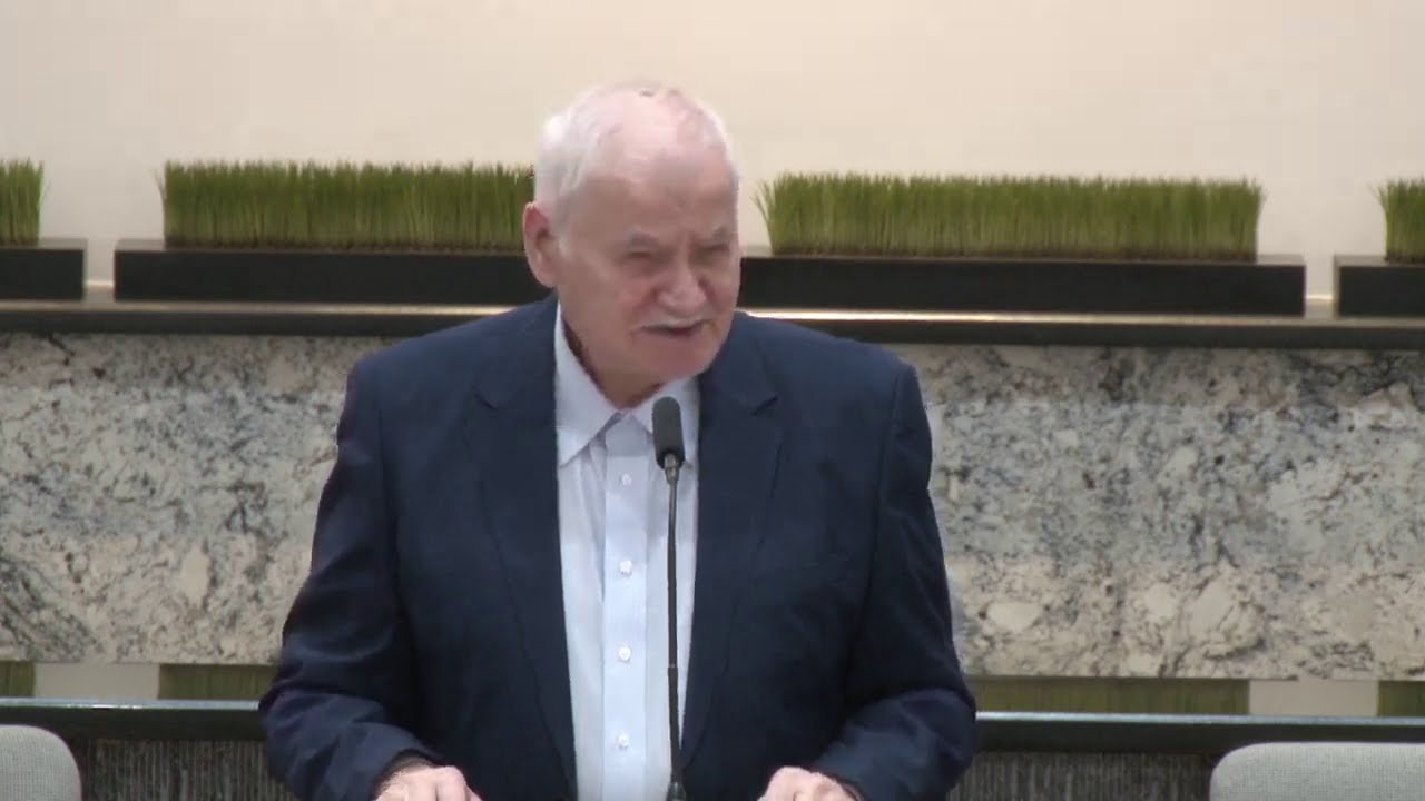 Vasile Hozan - Mai este unitate în Biserica de astăzi?