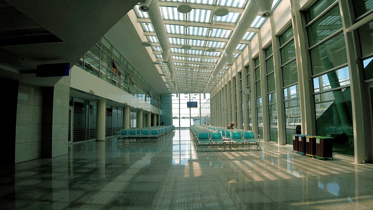 Selçuklu Tren Garı / Konya  4K