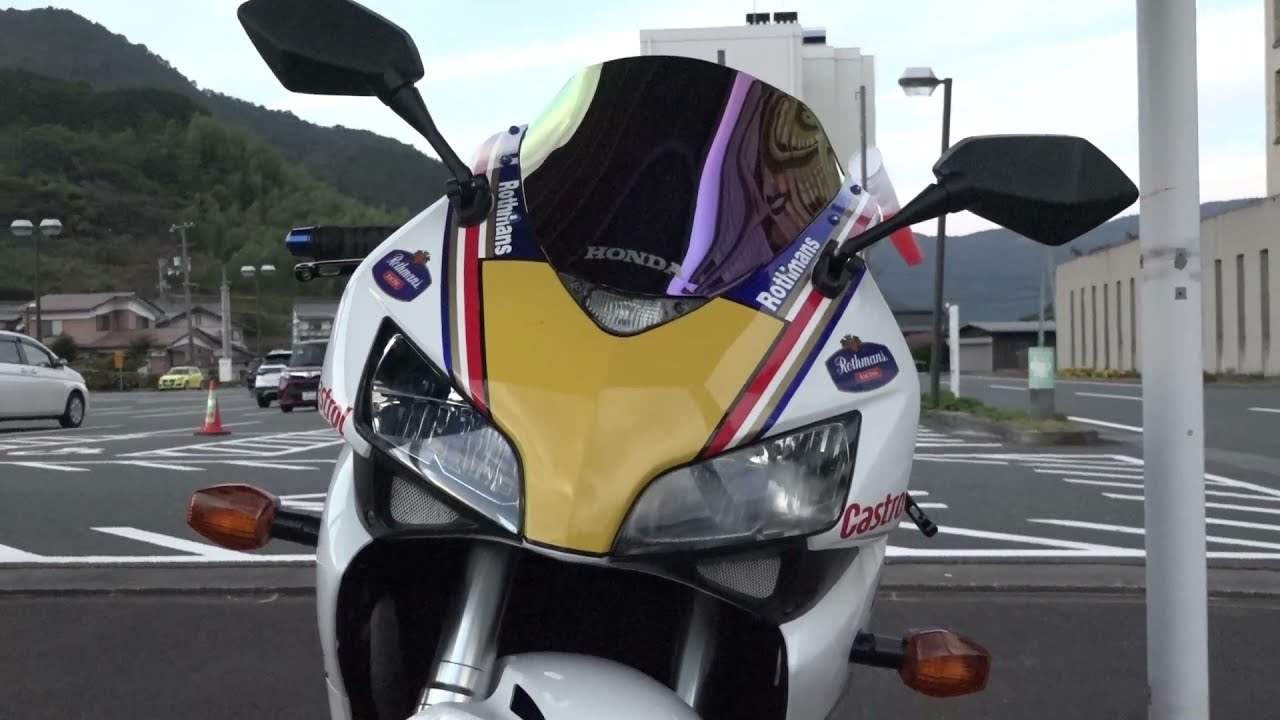 ホンダ CBR1000RR (SC57) ロスマンズカラー その1 - YouTube