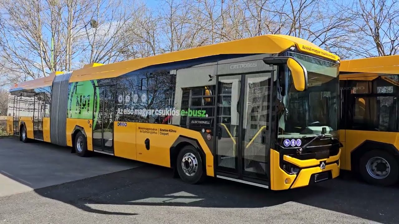 Magyarország első csuklós e-busza Electonel 18 Credo 2025.03.12