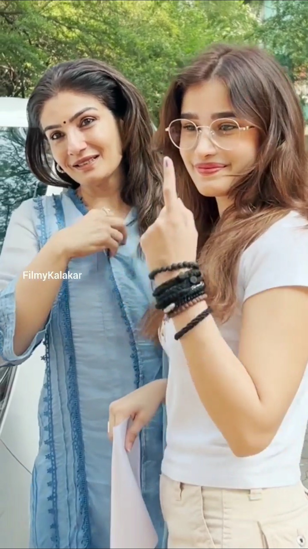 #raveenatandon with her daughter #rashathadani for her first voting ?? #filmykalakar