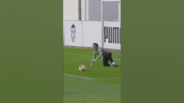 🎬 𝐀𝐂𝐓𝐈𝐎𝐍 🧤🔒1️⃣ 𝕁𝔸ℕ𝔸 1️⃣3️⃣ 𝕄𝔸ℝ𝕀ℕ𝔸 3️⃣0️⃣ 𝔾𝔼𝕄𝕄𝔸 | VALENCIA CF