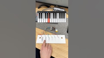 Turning wood into a Midi touch keyboard #midi  #arduino #creativegadgets