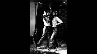 Mick Jagger and Keith Richards prove why they are one of the best vocal teams ever - Live With Me