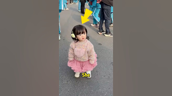 Little Girl Steals the Show at School Pickup—Too Cute to Handle #cute #shorts