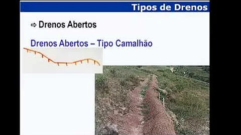 Como são classificados os sistemas de drenagem?