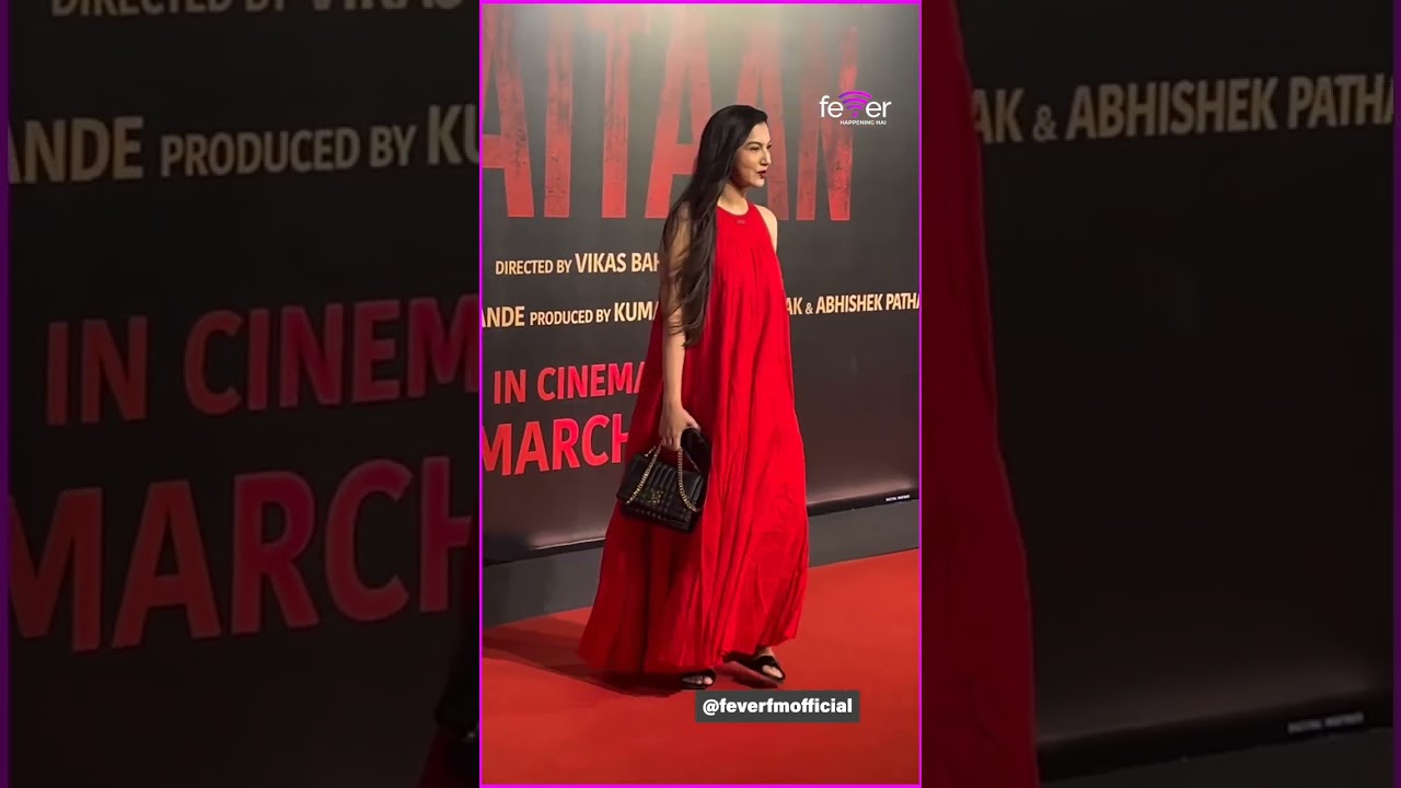 Gauhar Khan got angry with the way paparazzi talked🫣😕