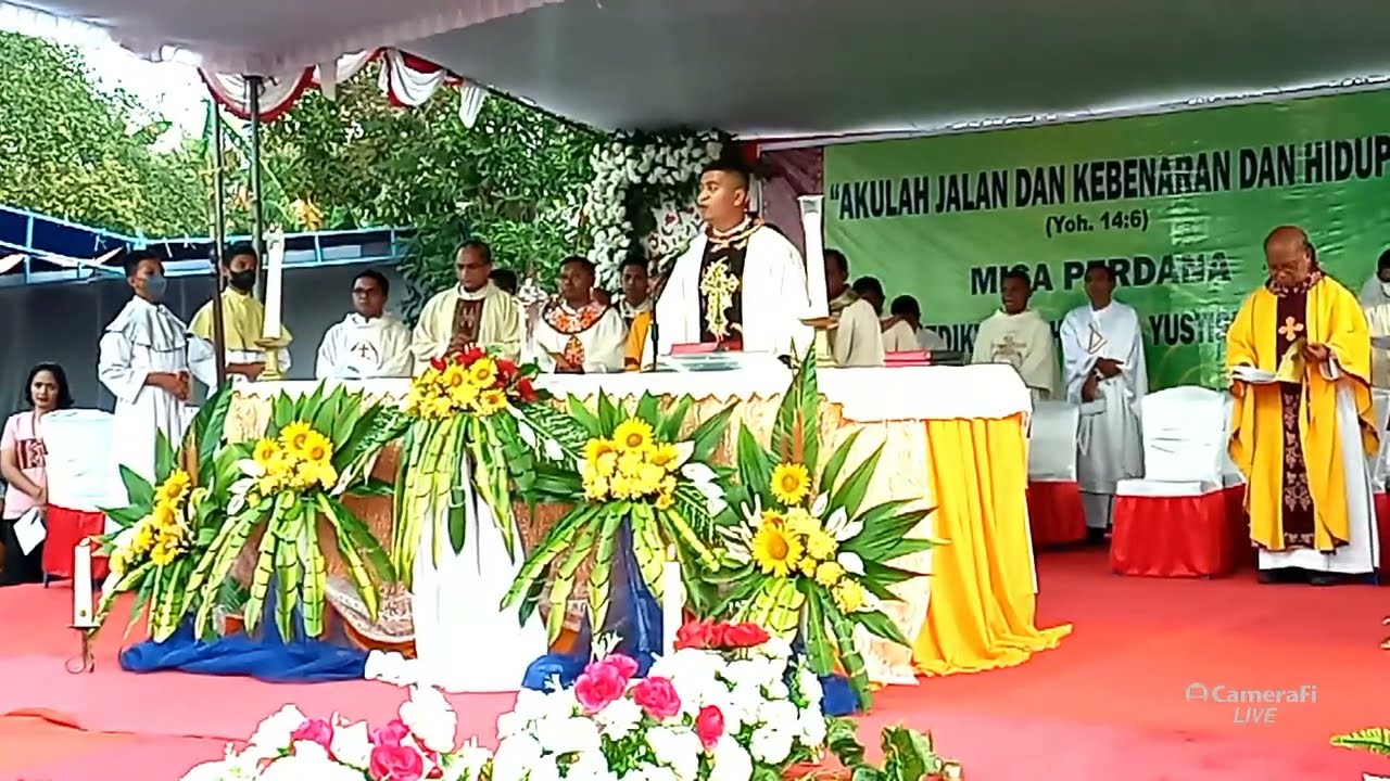 MISA PERDANA P. HENDRA JUSTIAN,  SVD