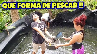 LES HIEDEN LAS PATAS !!  VAN A M@T@R LOS PECES !  | DIVERTIDOS PESCANDO | EN CASA DE STEPHANIE