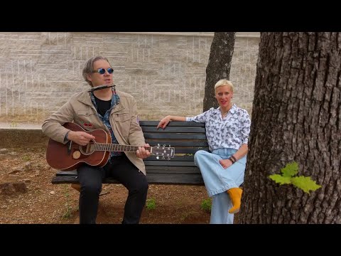 Sandro Bastiančić & Ana Kabalin - Pored mene (Official Video)