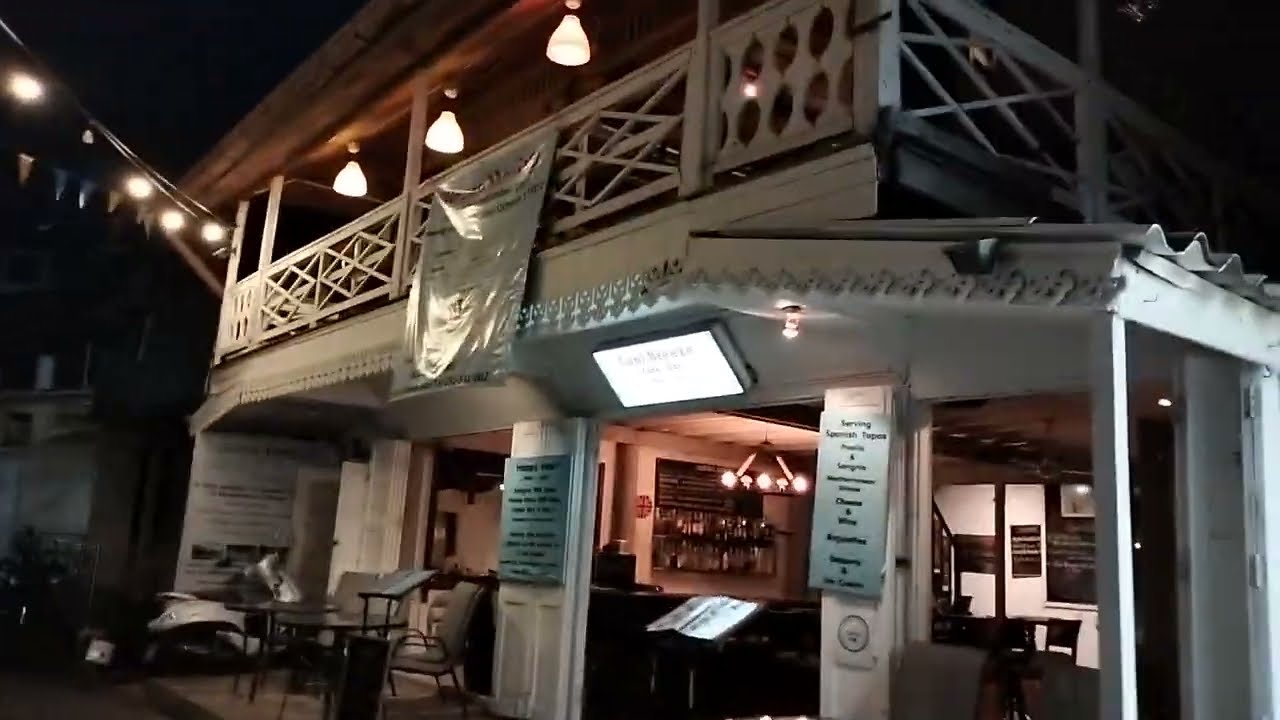 Walking, Thailand, Hua Hin, Naresdamri road